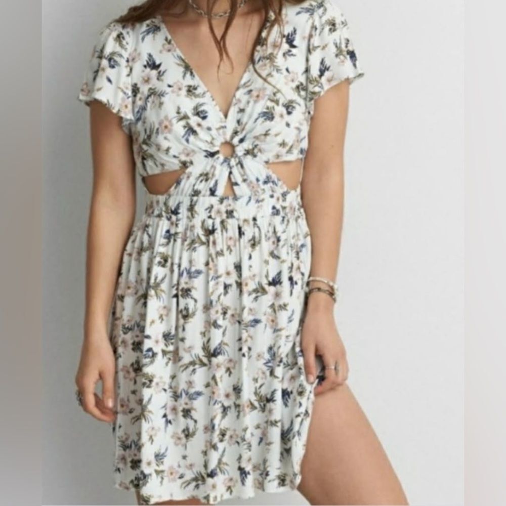 American Eagle Short Sleeve Floral Cutout Mini Dress